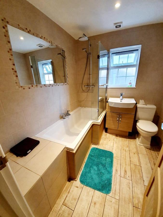 Beautiful 3 Bedroom House At The Sea Front - Amazing Location Southend-on-Sea Luaran gambar