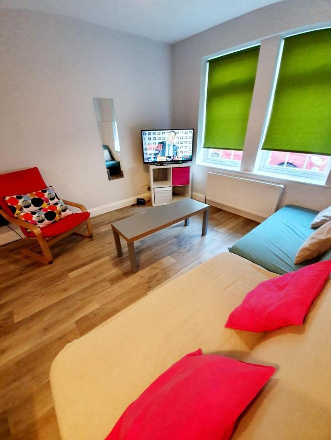 Beautiful 3 Bedroom House At The Sea Front - Amazing Location Southend-on-Sea Luaran gambar